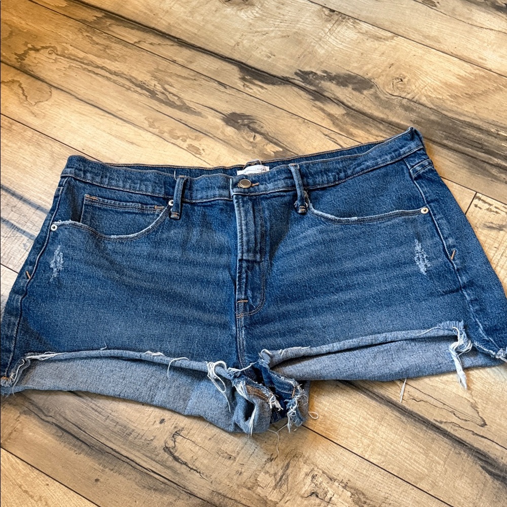 Good American Indigo Jean Shorts